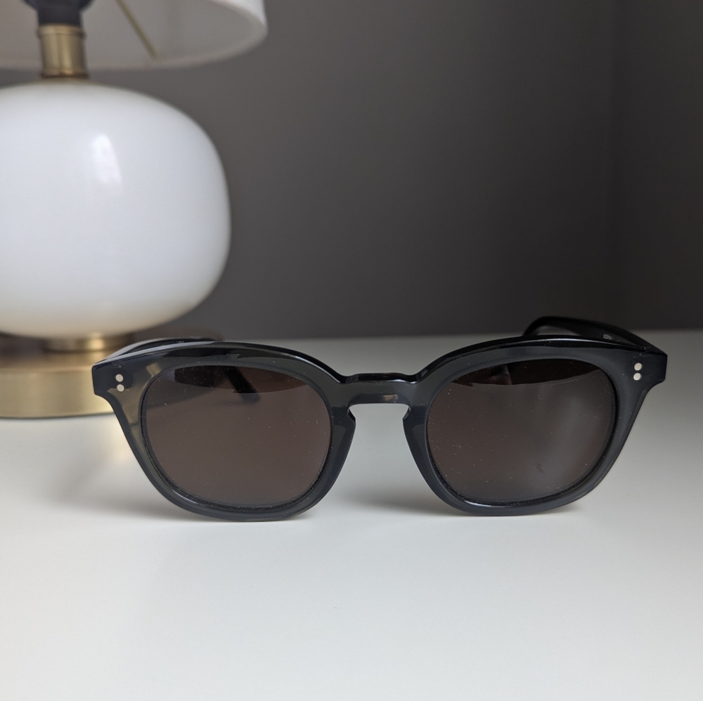 BNWOT Lowercase NYC Astor sunglasses, Sage Green - Picture 5 of 11
